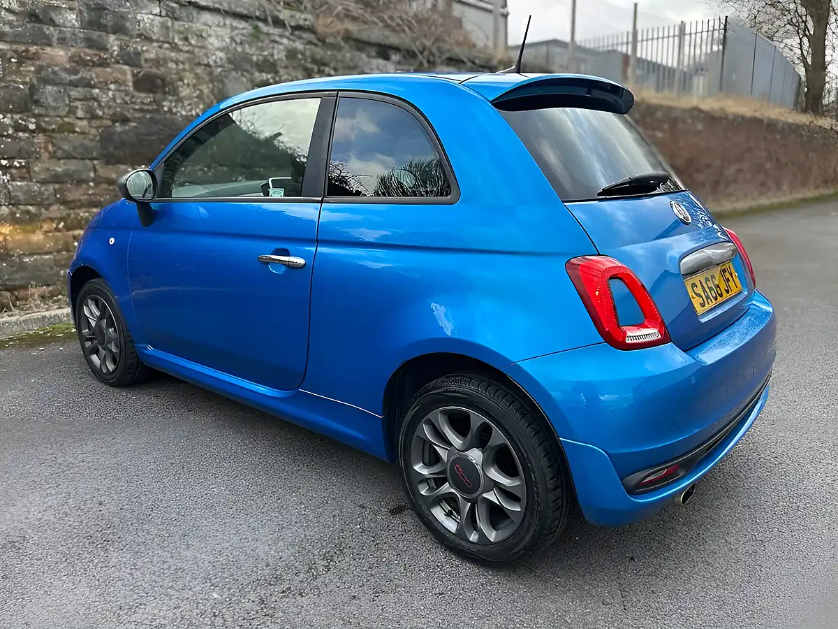 Used 2016 Fiat 500 S Blue - Interior and Exterior details 6
