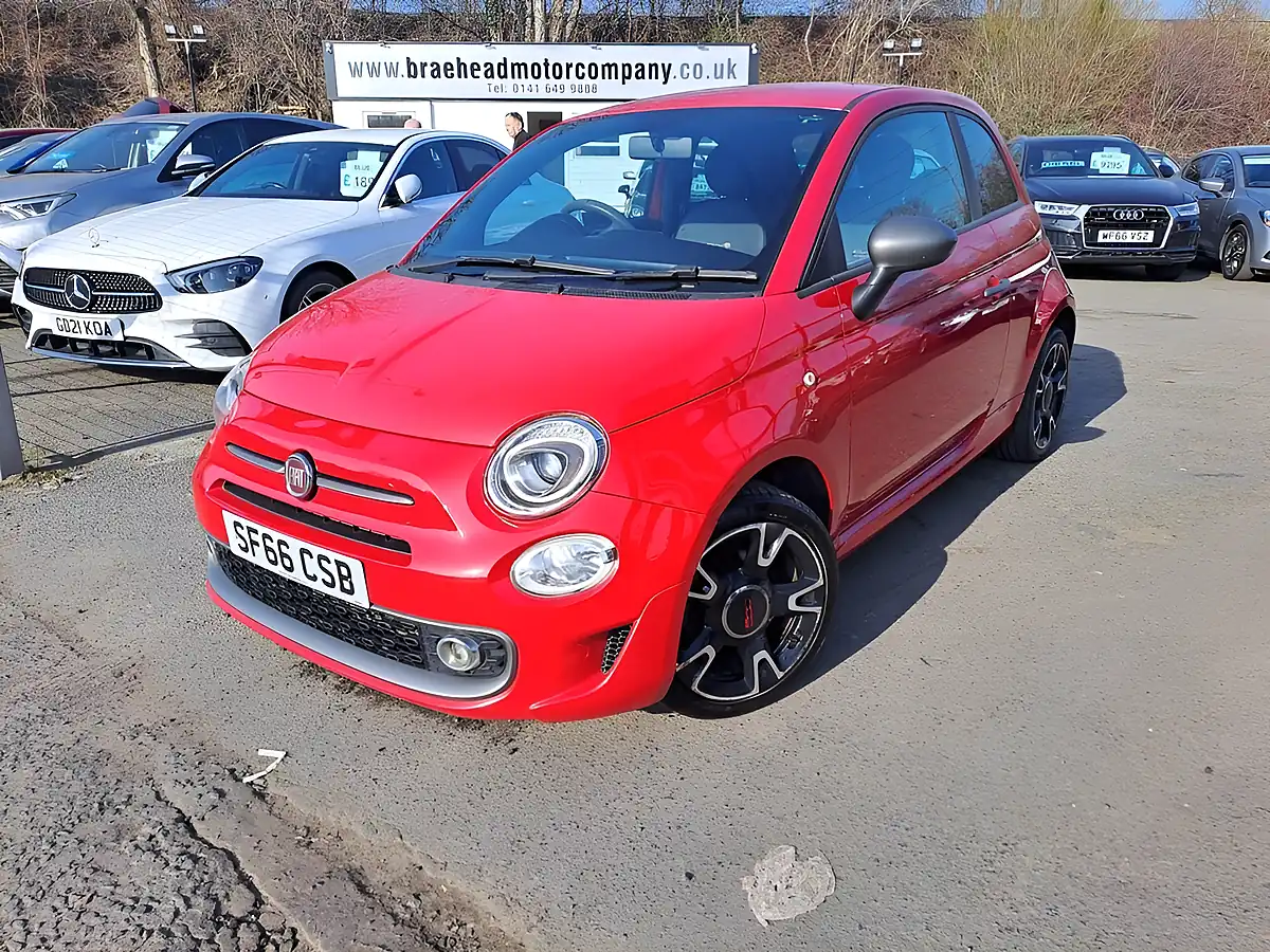 Used 2016 Fiat 500 S Red - Front View