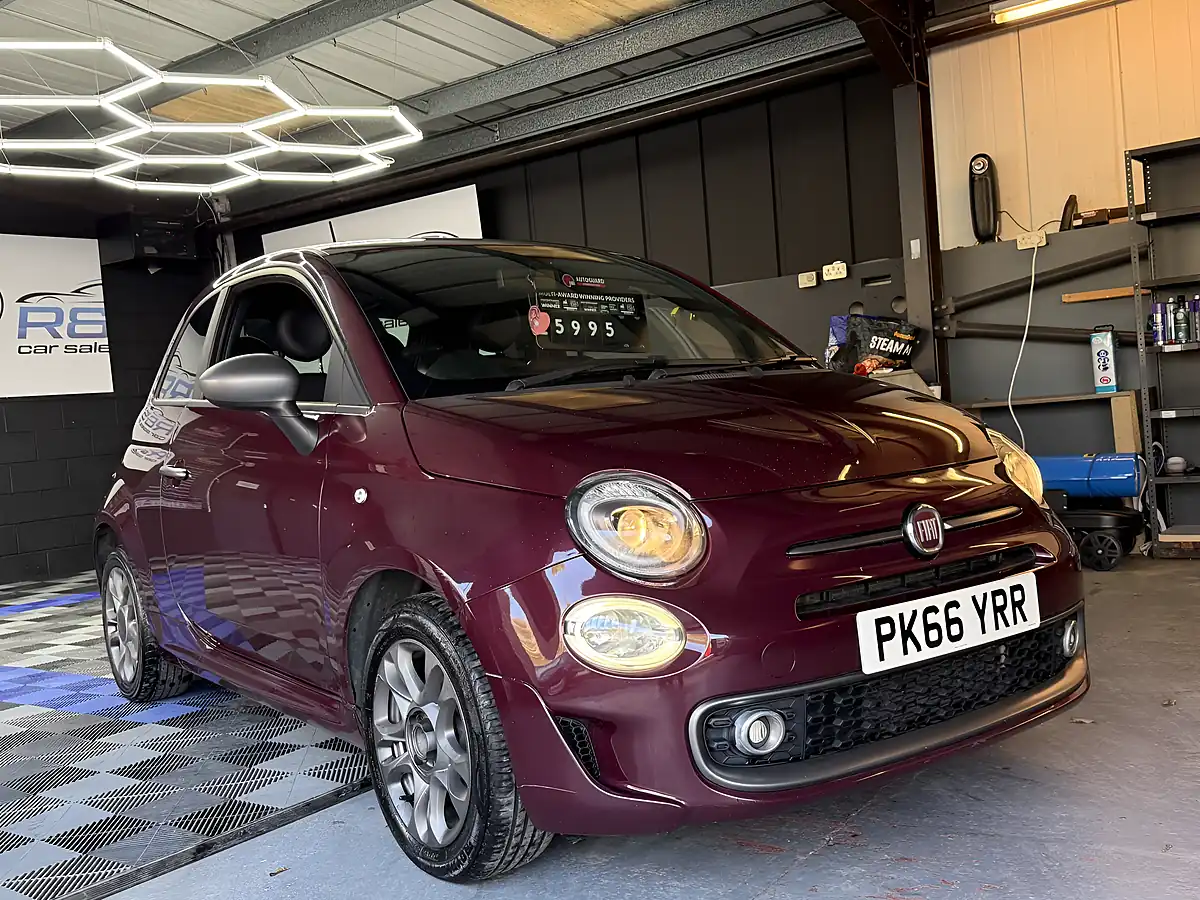 Used 2016 Fiat 500 S Red - Interior and Exterior details 13