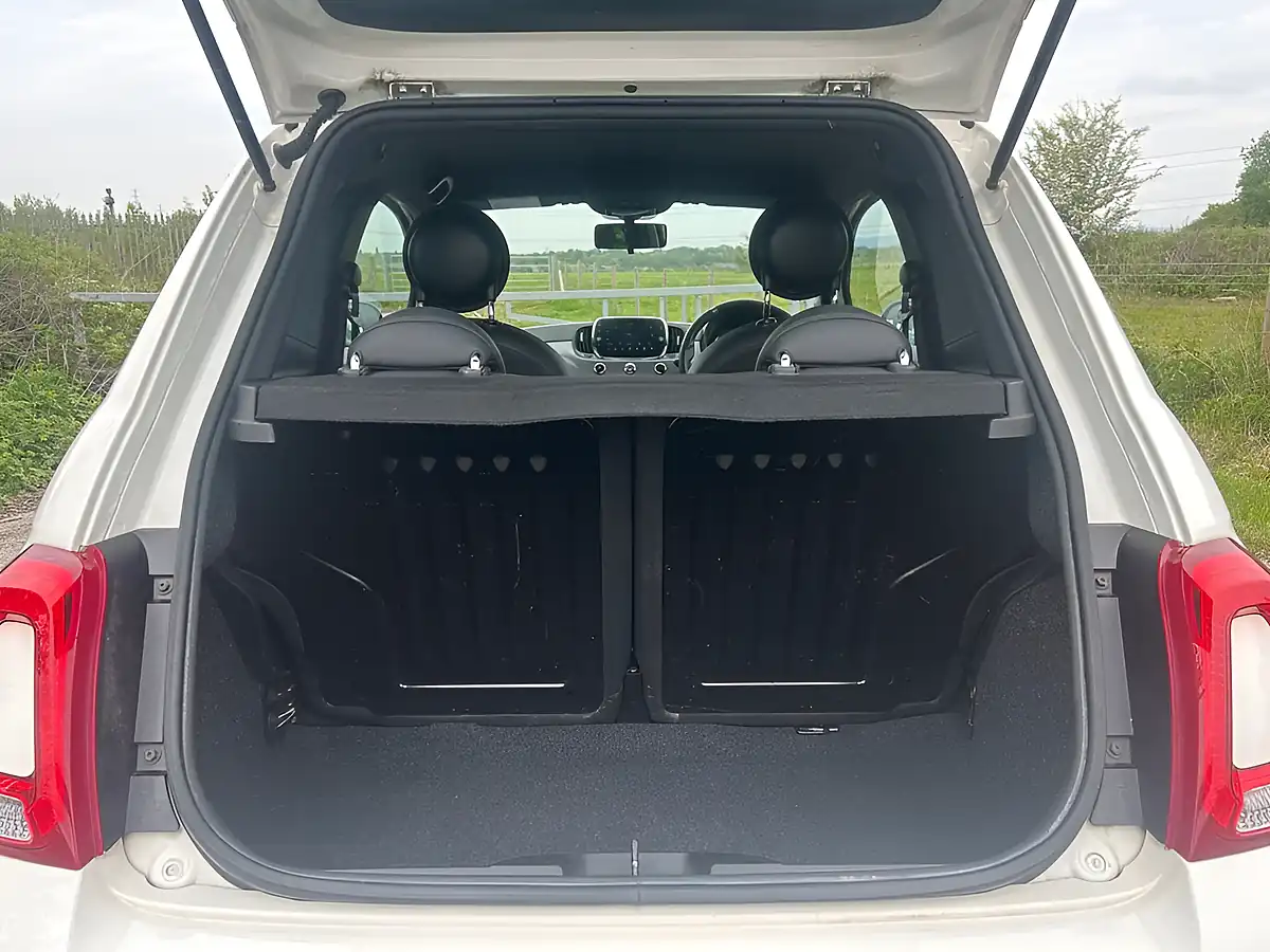 Used 2016 Fiat 500 S White - Interior and Exterior details 13