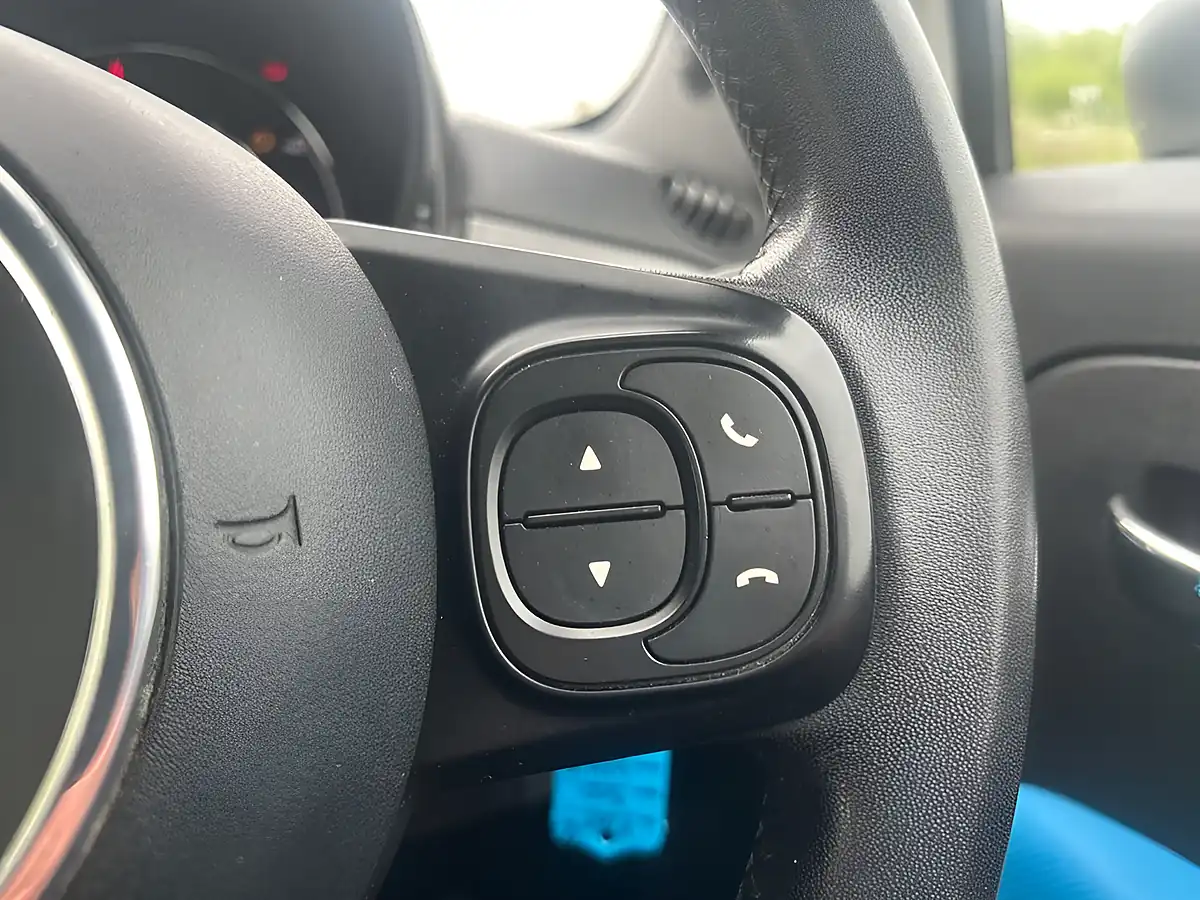 Used 2016 Fiat 500 S White - Interior and Exterior details 17