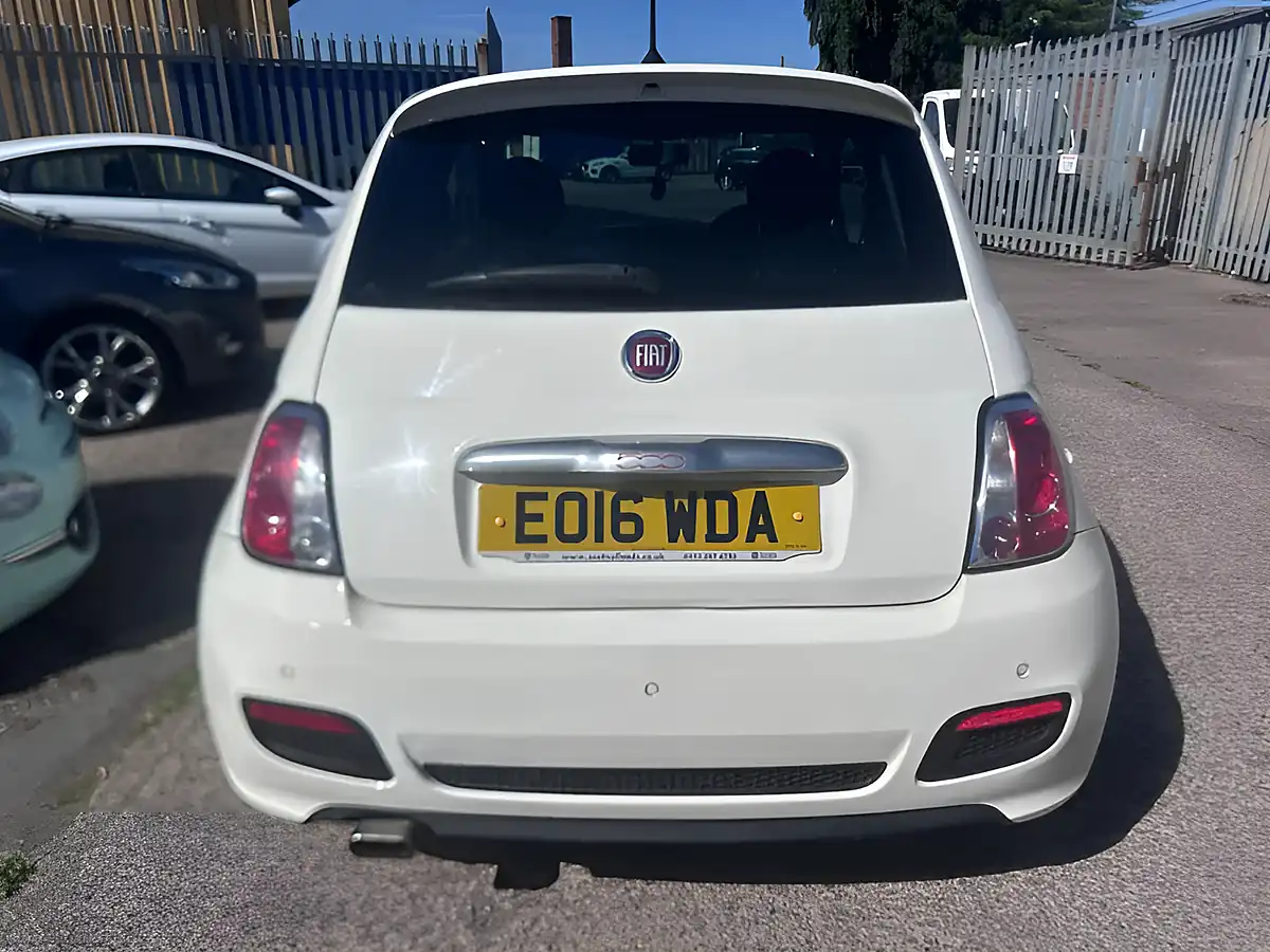 Used 2016 Fiat 500 S White - Interior and Exterior details 5