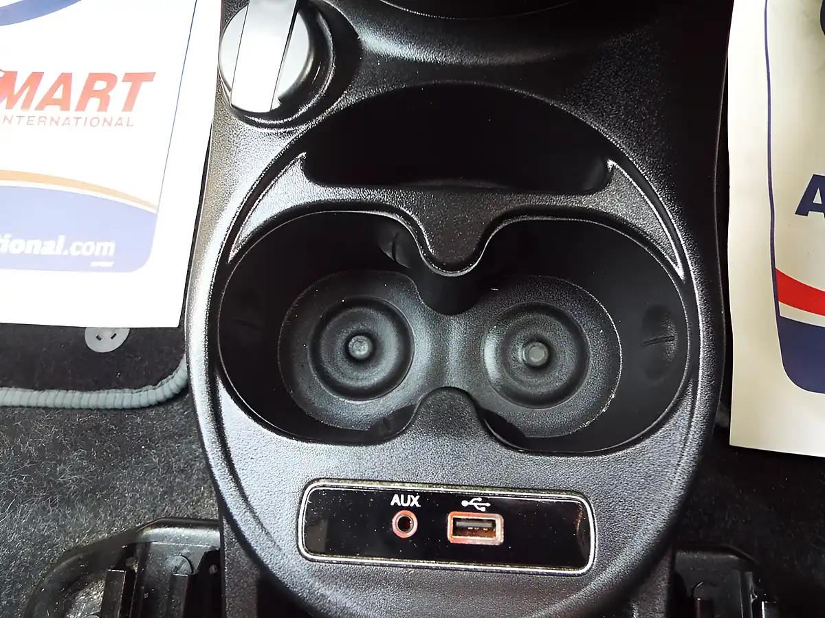 Used 2016 Fiat 500 S White - Interior and Exterior details 19