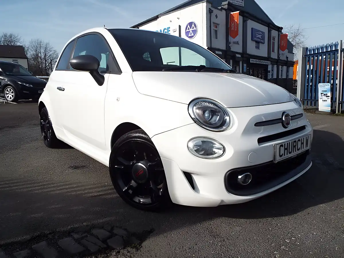 Used 2016 Fiat 500 S White - Interior and Exterior details 3
