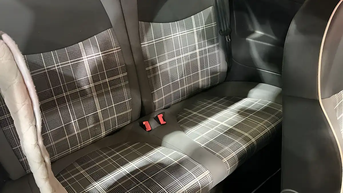 Used 2016 Fiat 500C Lounge Dualogic White - Interior and Exterior details 10