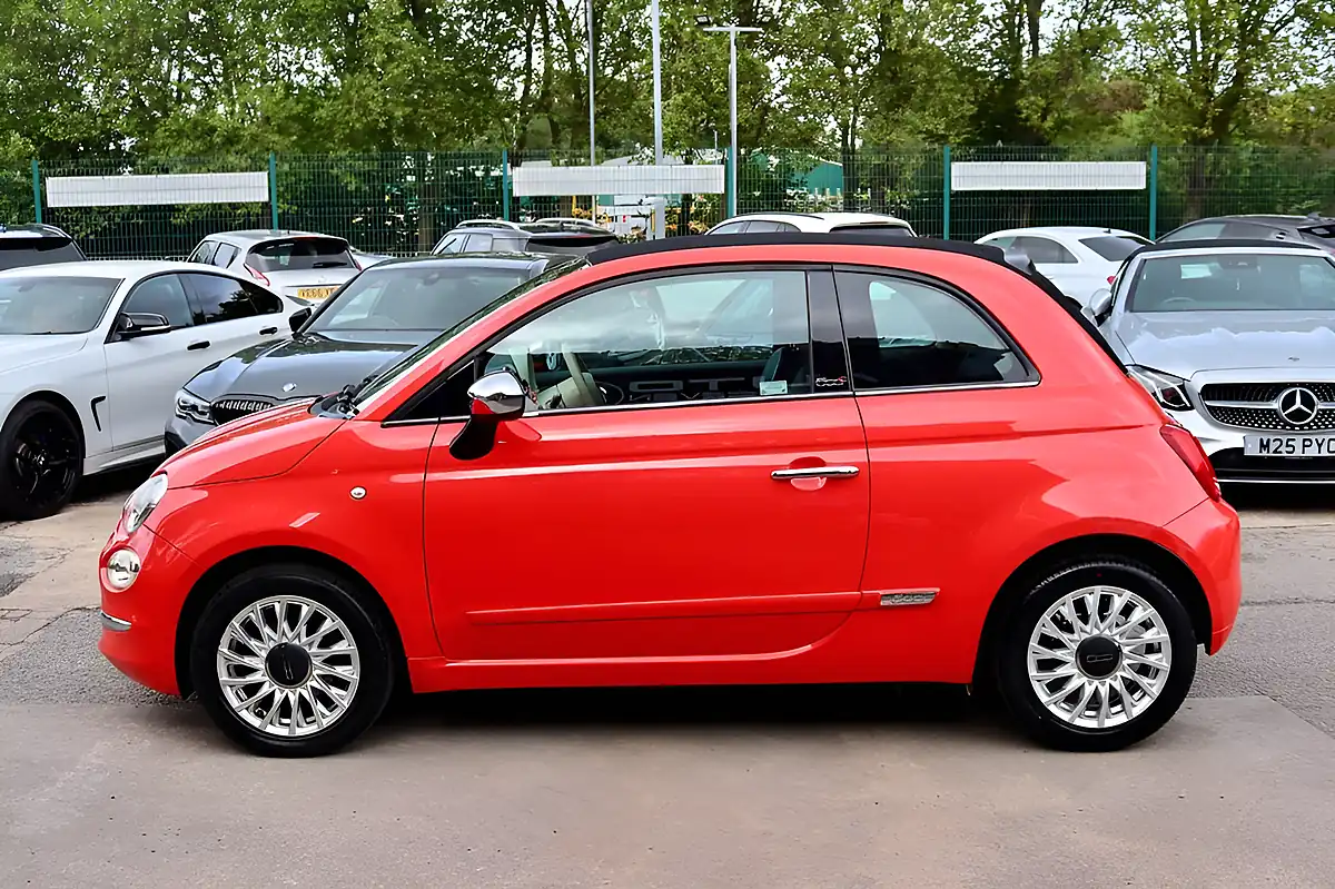 Used 2016 Fiat 500c Lounge Pink - Interior and Exterior details 20