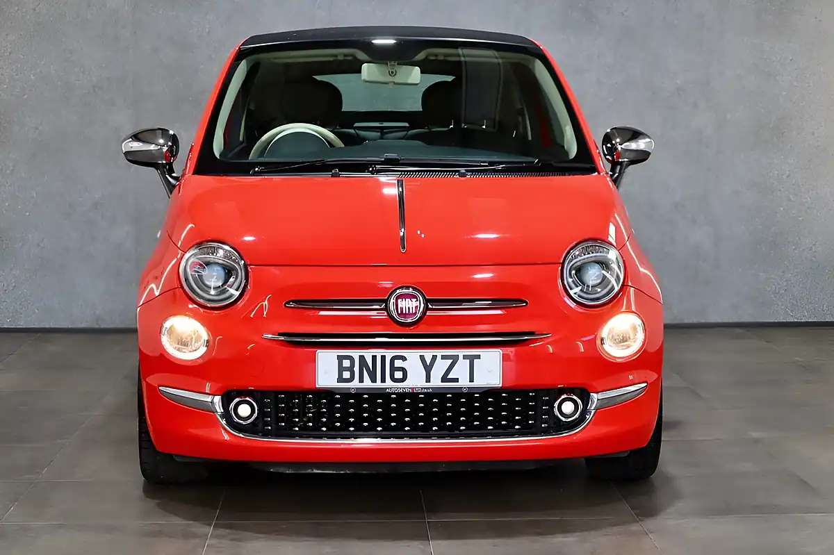 Used 2016 Fiat 500c Lounge Pink - Interior and Exterior details 6