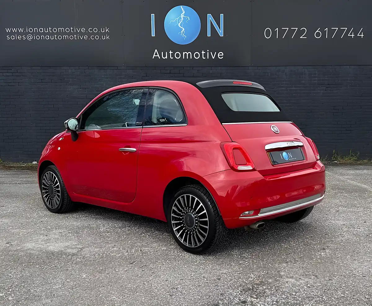 Used 2016 Fiat 500c Lounge Red - Interior and Exterior details 10