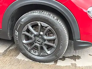 Used 2016 Fiat 500X City Look Pop Red - Interior and Exterior details 17