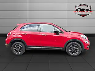 Used 2016 Fiat 500X City Look Pop Red - Interior and Exterior details 8