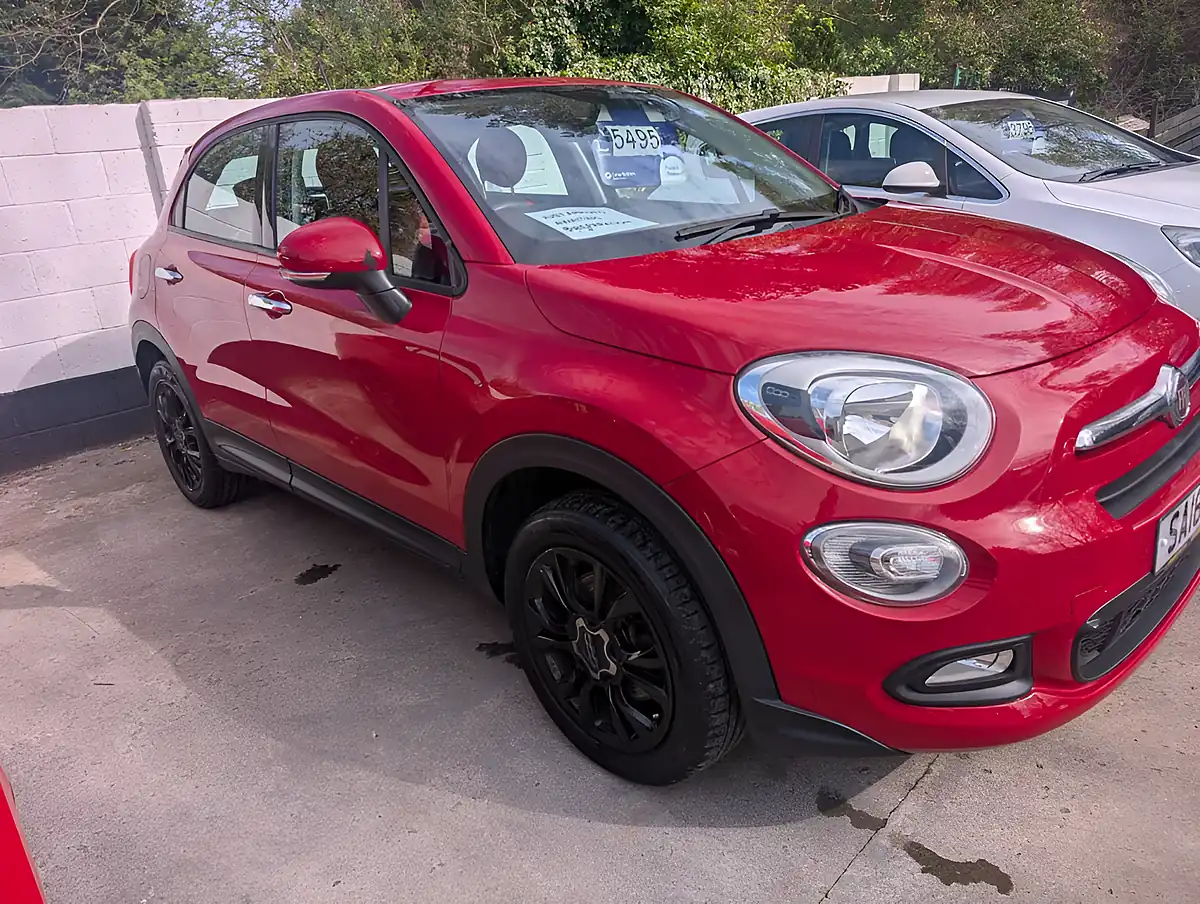 Used 2016 Fiat 500X City Look Pop Star Red - Front View