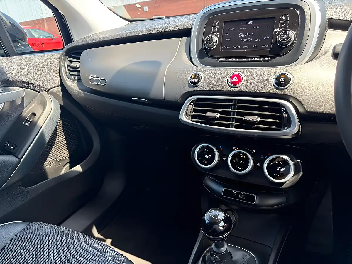 Used 2016 Fiat 500X Cross Black - Interior and Exterior details 9