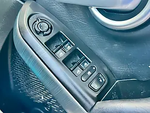 Used 2016 Fiat 500X Cross Black - Interior and Exterior details 12