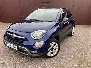 Used 2016 Fiat 500X Cross Blue - Interior and Exterior details 2