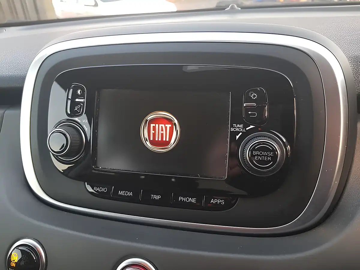 Used 2016 Fiat 500X Cross Grey - Interior and Exterior details 15