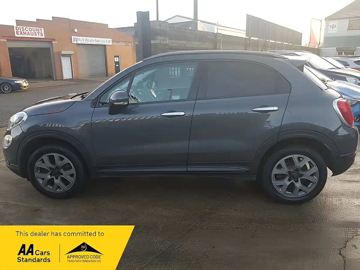 Used 2016 Fiat 500X Cross Grey - Interior and Exterior details 6