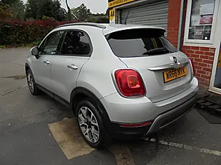 Used 2016 Fiat 500X Cross Grey - Interior and Exterior details 9