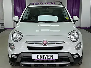 Used 2016 Fiat 500x Cross Ice White - Interior and Exterior details 7