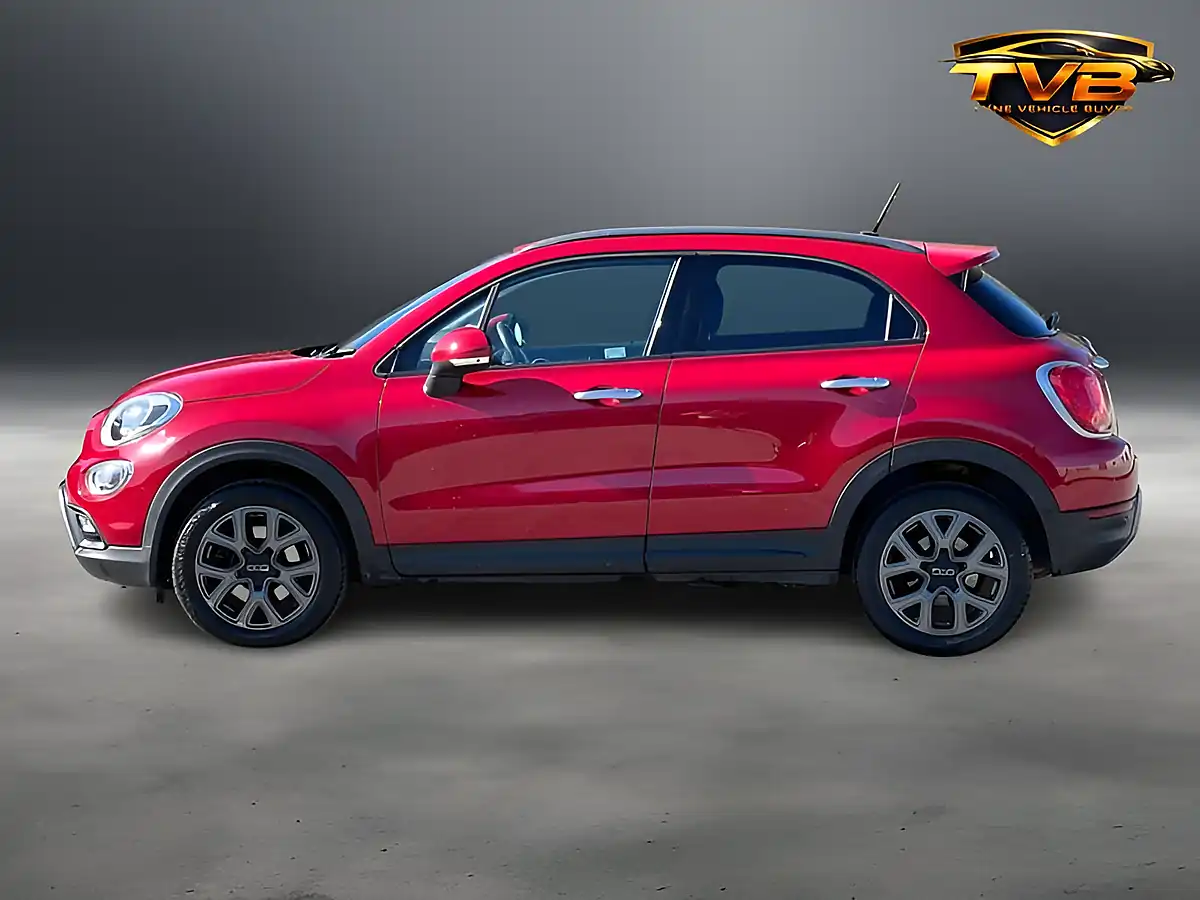 Used 2016 Fiat 500X Cross Passione Red - Interior and Exterior details 13