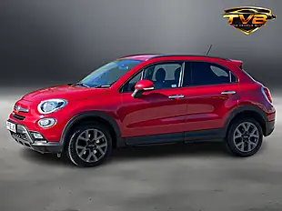 Used 2016 Fiat 500X Cross Passione Red - Interior and Exterior details 14