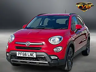 Used 2016 Fiat 500X Cross Passione Red - Interior and Exterior details 17