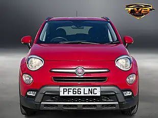 Used 2016 Fiat 500X Cross Passione Red - Interior and Exterior details 19