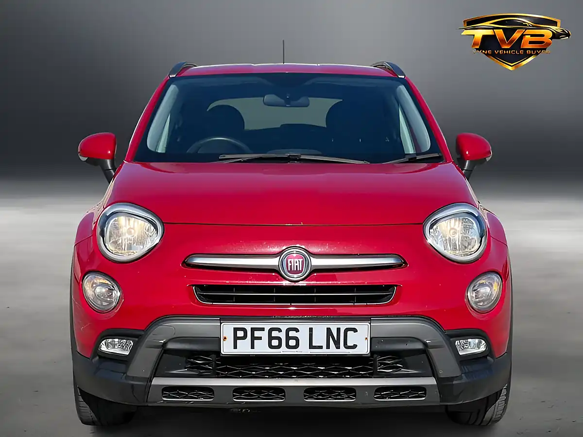 Used 2016 Fiat 500X Cross Passione Red - Interior and Exterior details 19