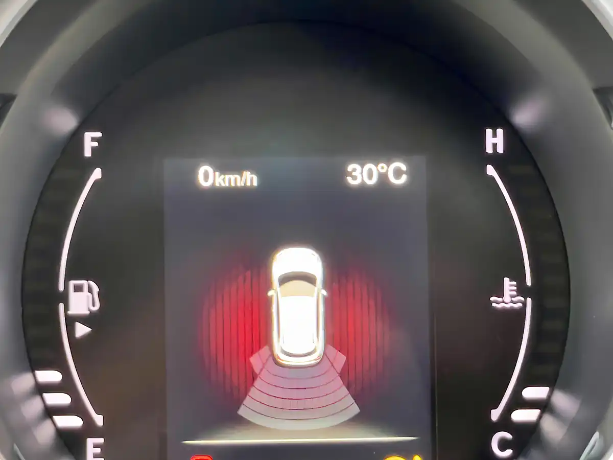 Used 2016 Fiat 500X Cross Plus Blue - Interior and Exterior details 18