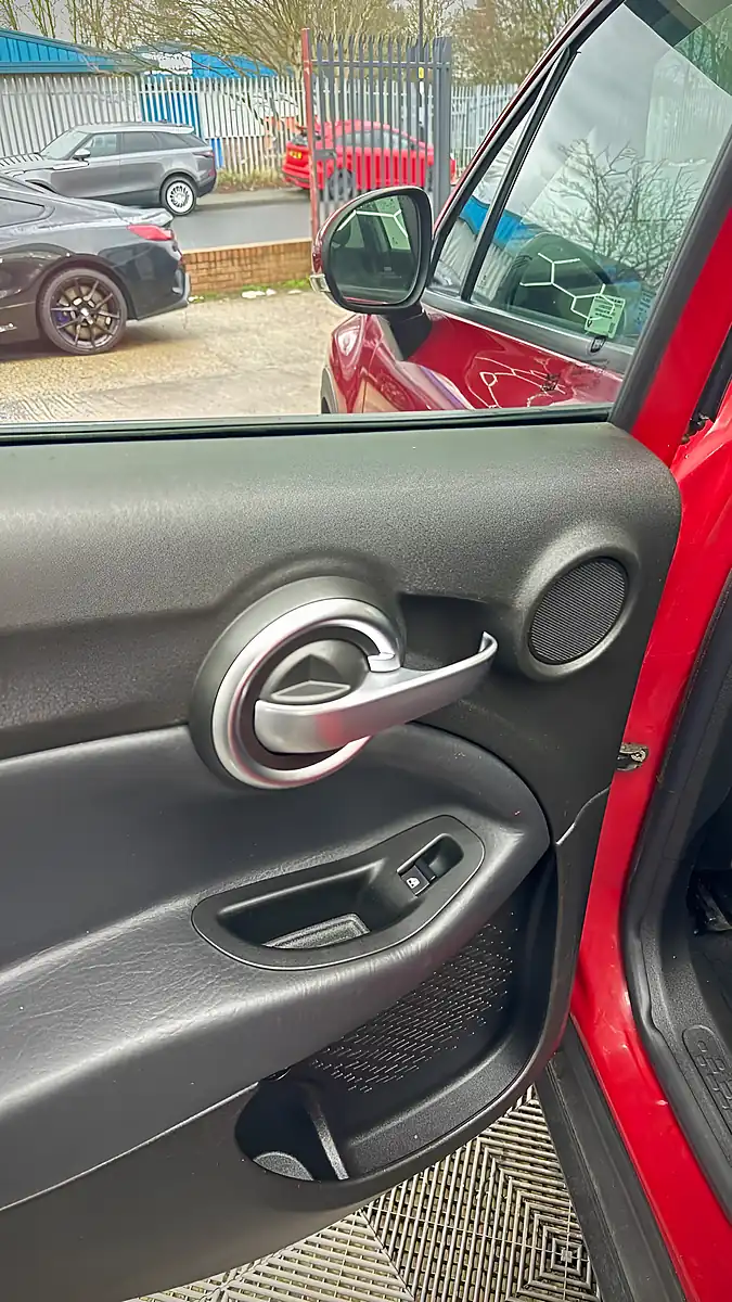 Used 2016 Fiat 500X Cross Plus Red - Interior and Exterior details 18