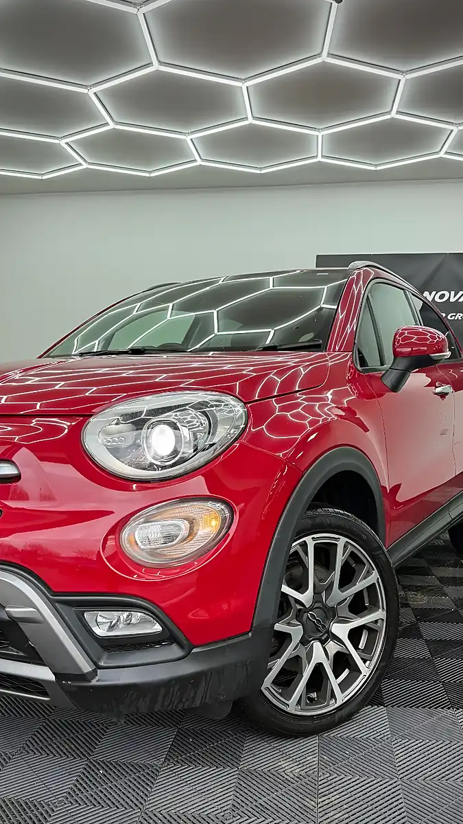 Used 2016 Fiat 500X Cross Plus Red - Interior and Exterior details 2