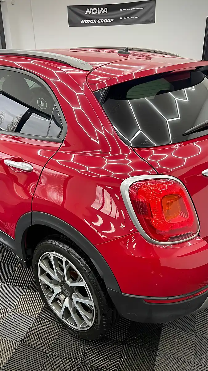 Used 2016 Fiat 500X Cross Plus Red - Interior and Exterior details 8