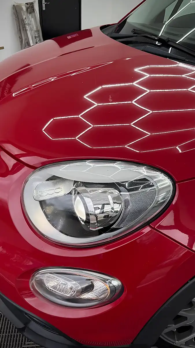 Used 2016 Fiat 500X Cross Plus Red - Interior and Exterior details 9