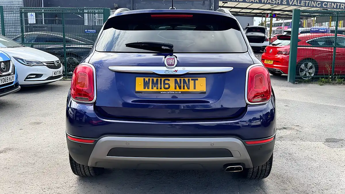 Used 2016 Fiat 500X Cross Plus Venezia Blue - Interior and Exterior details 4