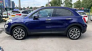 Used 2016 Fiat 500X Cross Plus Venezia Blue - Interior and Exterior details 6