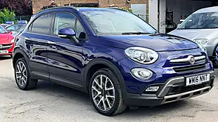 Used 2016 Fiat 500X Cross Plus Venezia Blue - Interior and Exterior details 9
