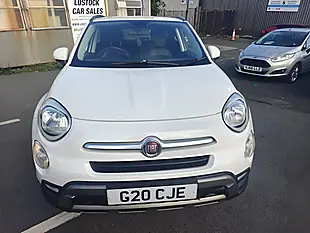 Used 2016 Fiat 500X Cross White - Interior and Exterior details 4