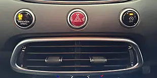 Used 2016 Fiat 500X Cross White - Interior and Exterior details 13