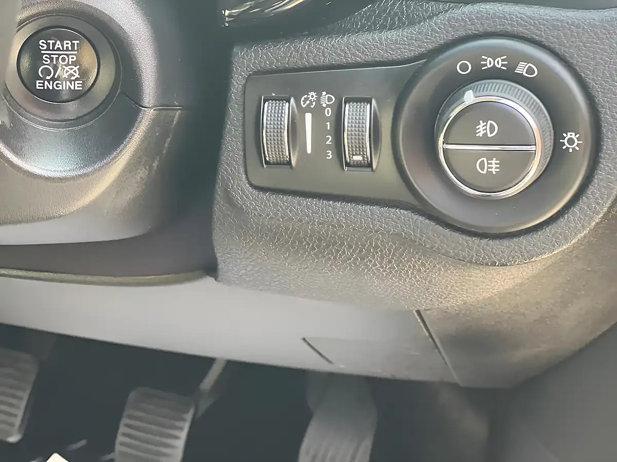 Used 2016 Fiat 500X Lounge Black - Interior and Exterior details 14