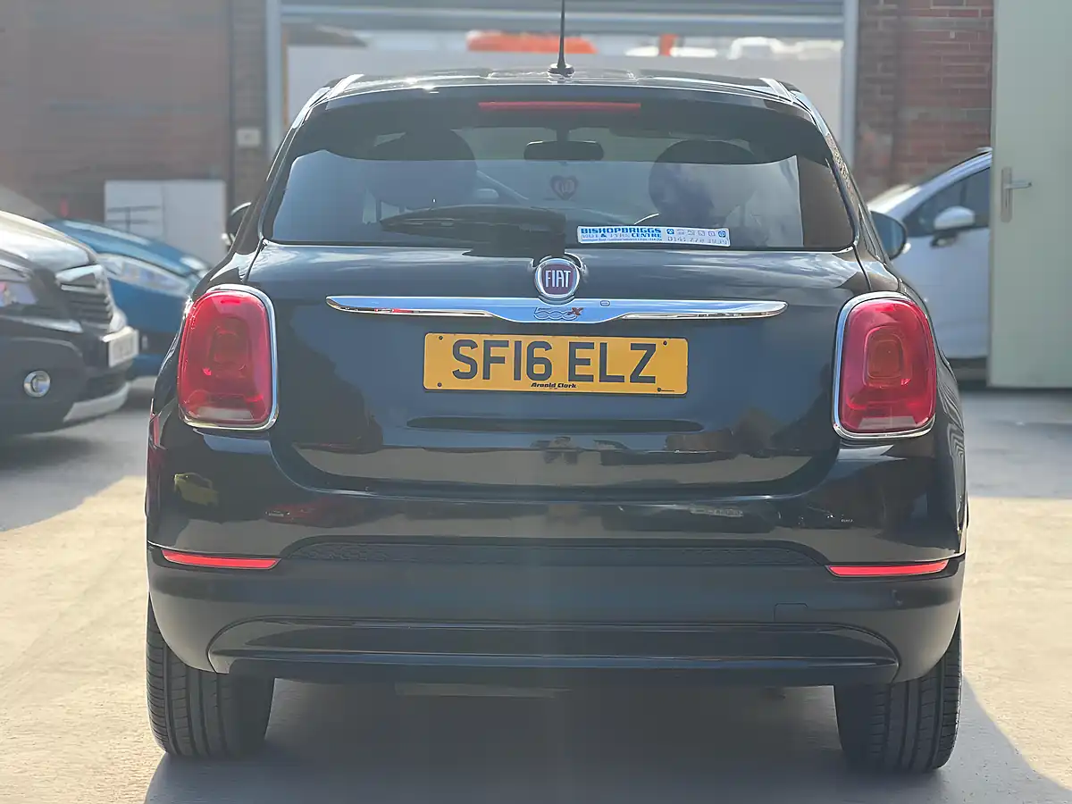 Used 2016 Fiat 500X Lounge Black - Interior and Exterior details 6