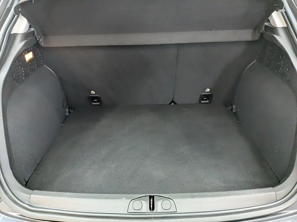 Used 2016 Fiat 500X Lounge Grey - Interior and Exterior details 10