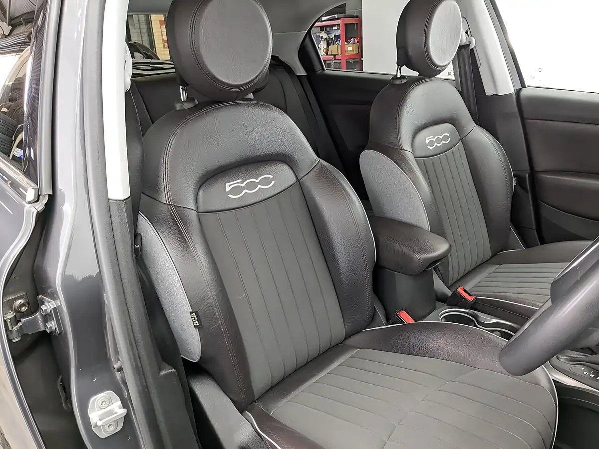 Used 2016 Fiat 500X Lounge Grey - Interior and Exterior details 19