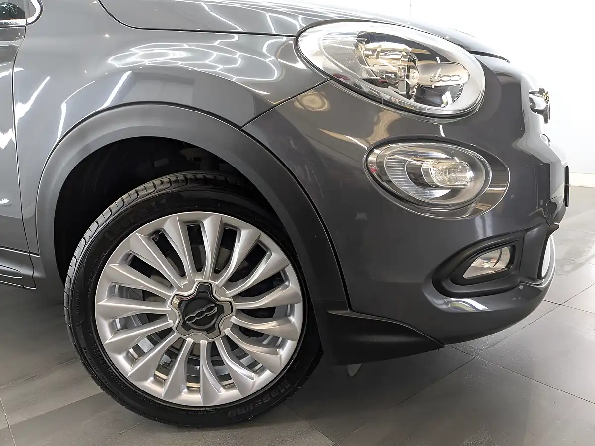 Used 2016 Fiat 500X Lounge Grey - Interior and Exterior details 2
