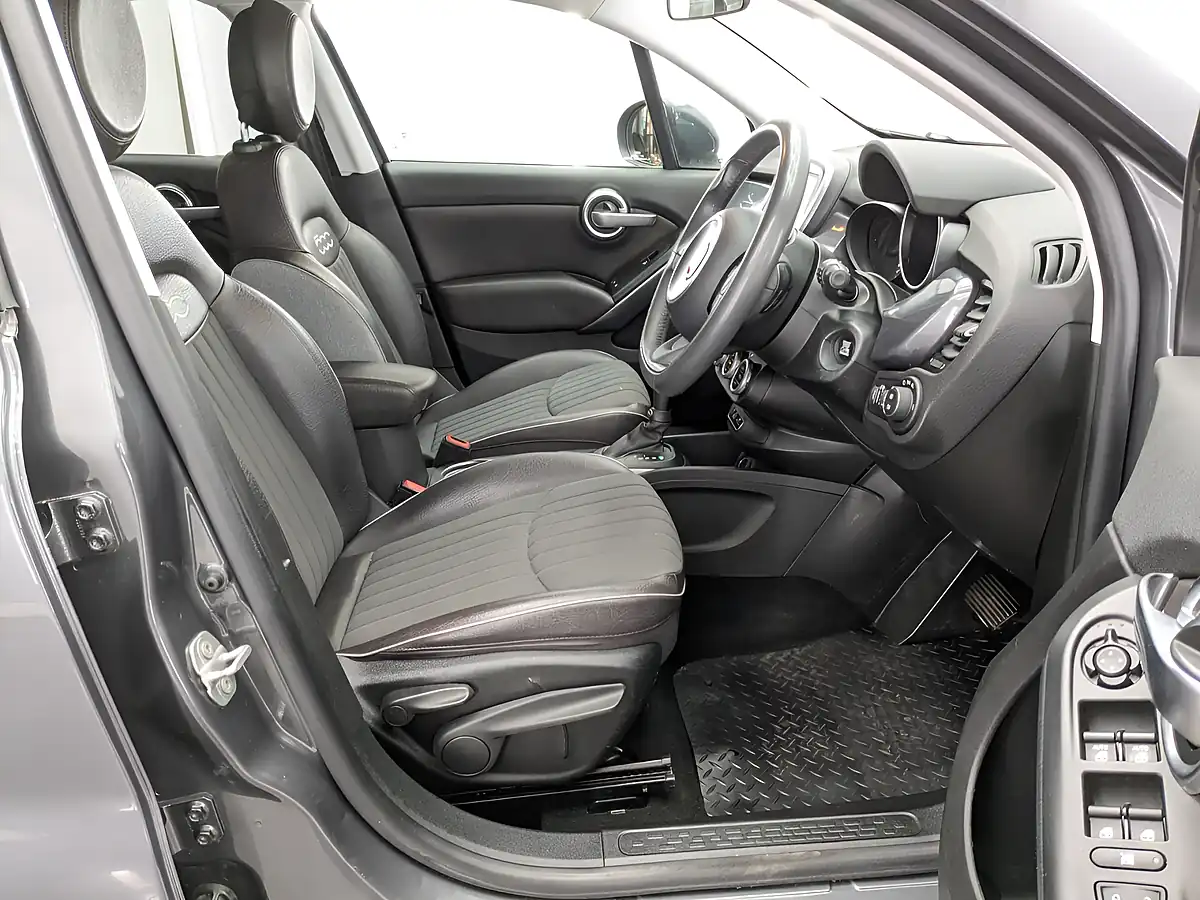 Used 2016 Fiat 500X Lounge Grey - Interior and Exterior details 20