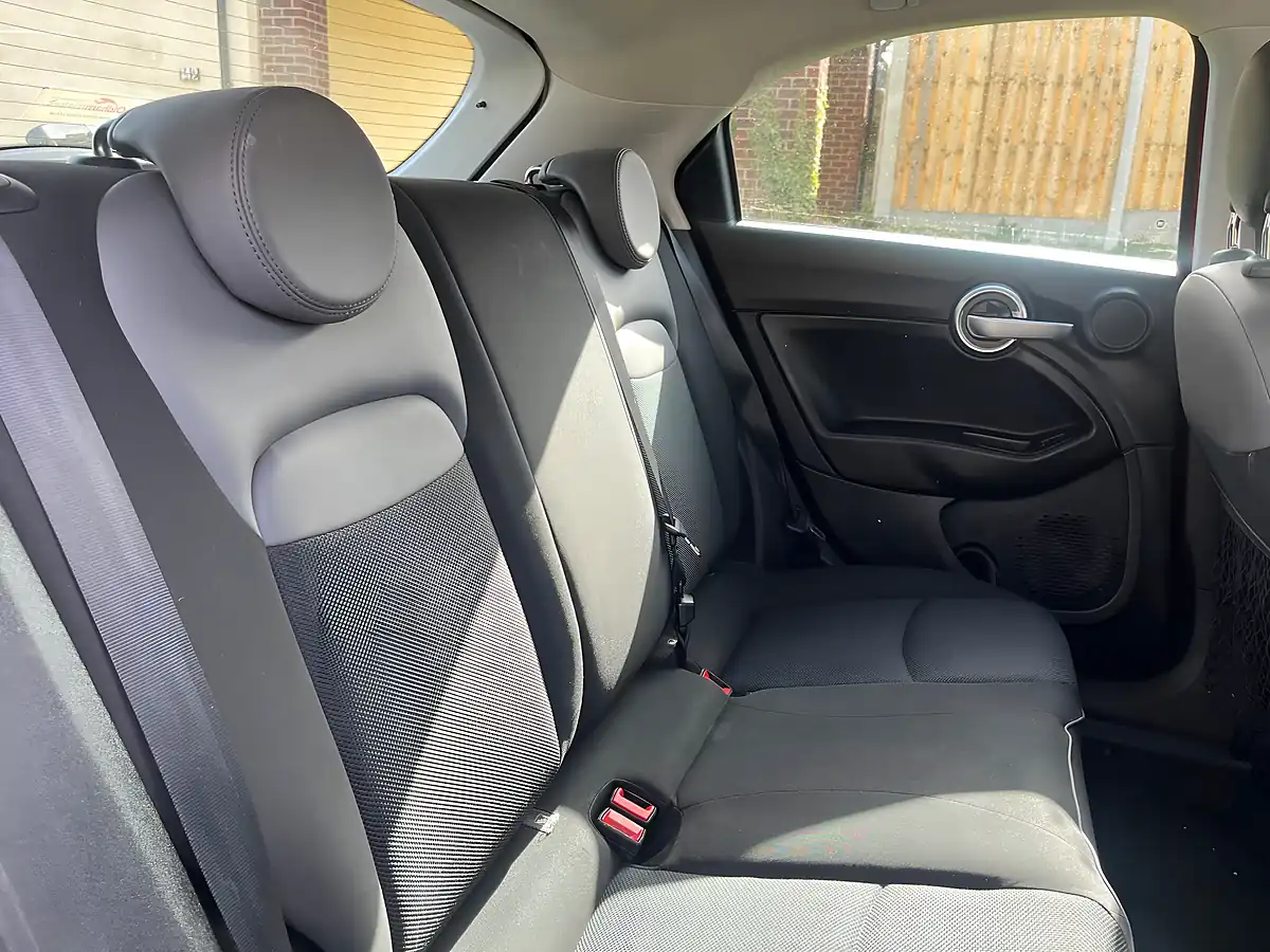 Used 2016 Fiat 500X Pop - Interior and Exterior details 15