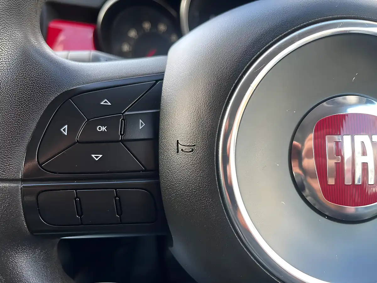 Used 2016 Fiat 500X Pop - Interior and Exterior details 19