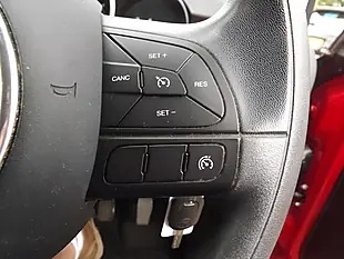 Used 2016 Fiat 500X Pop Red - Interior and Exterior details 17