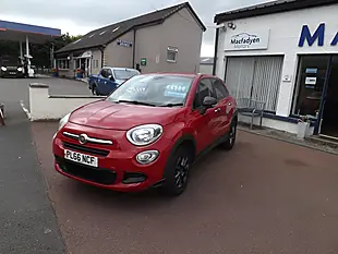 Used 2016 Fiat 500X Pop Red - Interior and Exterior details 3