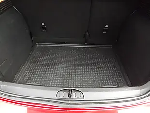 Used 2016 Fiat 500X Pop Red - Interior and Exterior details 6