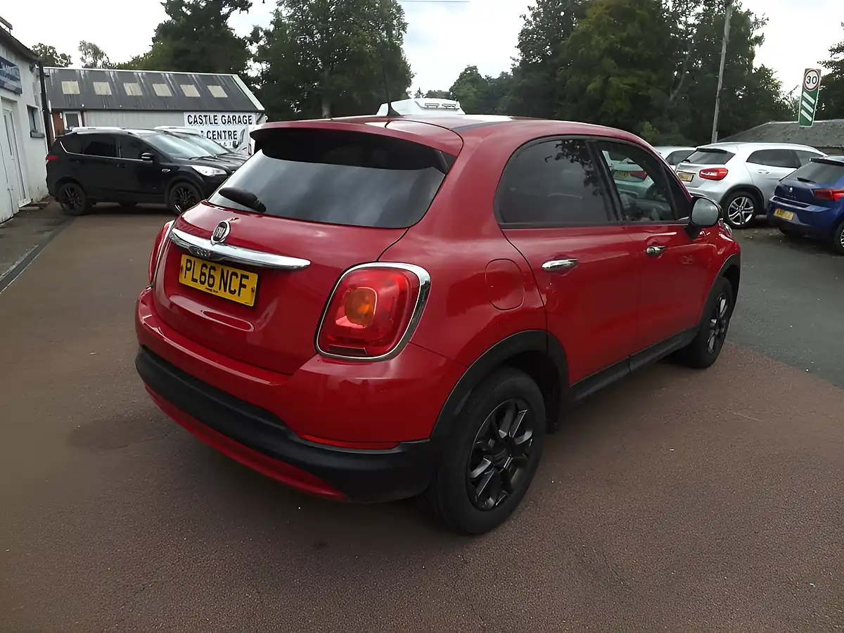 Used 2016 Fiat 500X Pop Red - Interior and Exterior details 7