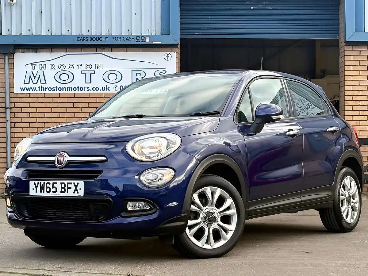 Used 2016 Fiat 500X Pop Star Blue - Interior and Exterior details 2